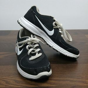 Nike Air Relentless Sneakers